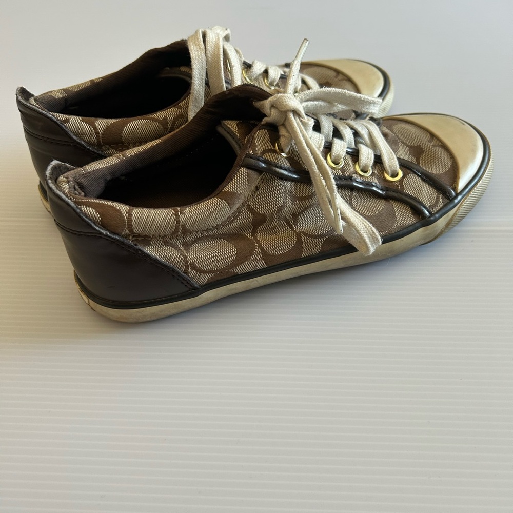 Coach women leather and canvas sneakers size 7.5 Brown - Picture 4 of 7